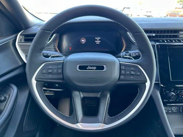 new 2025 Jeep Grand Cherokee car, priced at $35,986
