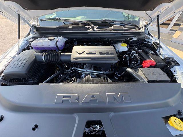 new 2025 Ram 1500 car, priced at $40,000