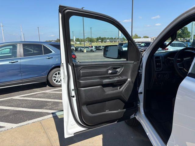 new 2025 Ram 1500 car, priced at $40,000