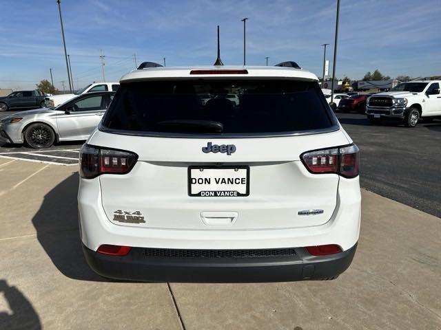 new 2025 Jeep Compass car, priced at $25,986