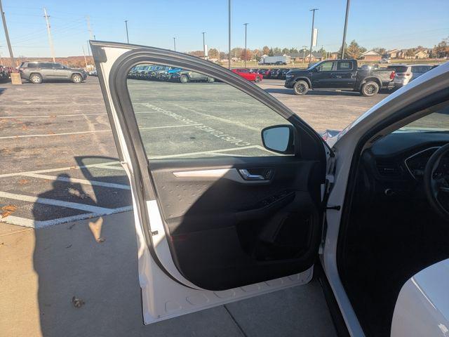 used 2020 Ford Escape car, priced at $16,246