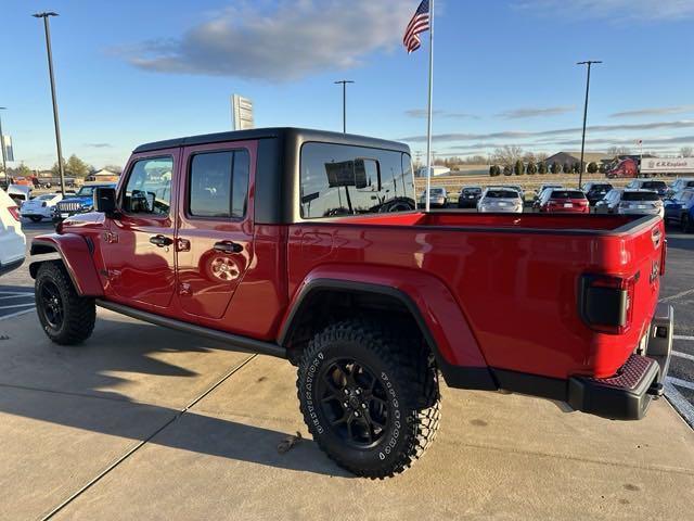 new 2025 Jeep Gladiator car, priced at $47,986