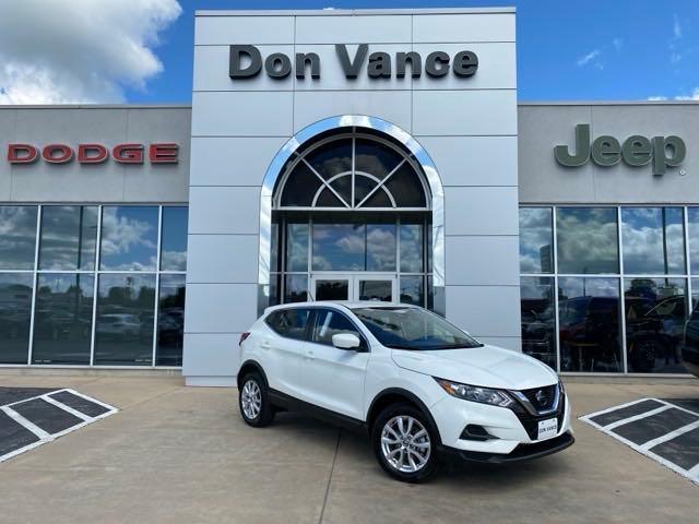 used 2022 Nissan Rogue Sport car, priced at $18,986