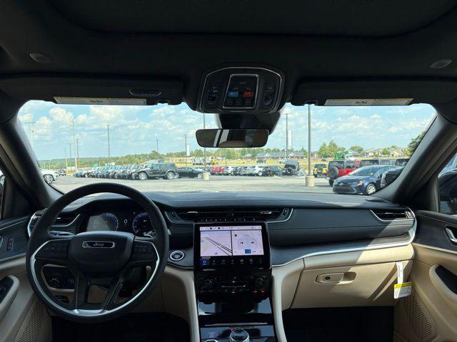 new 2025 Jeep Grand Cherokee L car, priced at $47,686