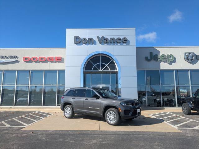 new 2025 Jeep Grand Cherokee car, priced at $36,795