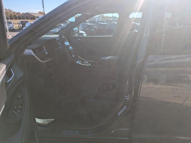 new 2025 Jeep Grand Cherokee car, priced at $36,795