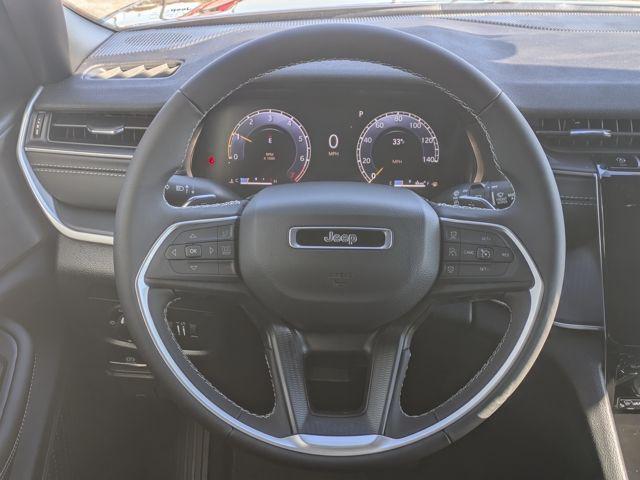 new 2025 Jeep Grand Cherokee car, priced at $36,795