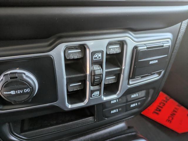 used 2018 Jeep Wrangler Unlimited car, priced at $21,331