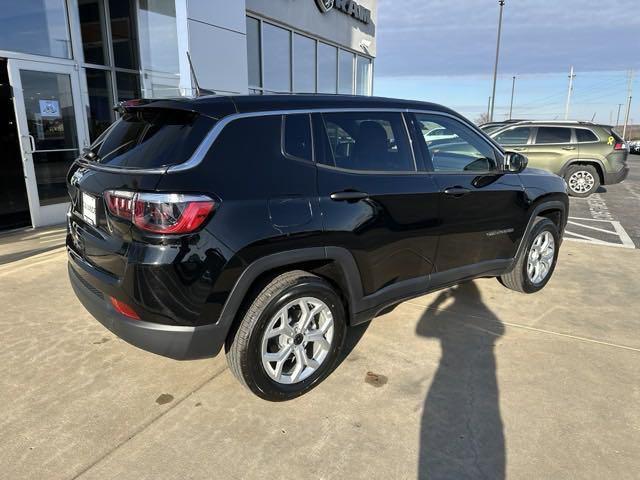 new 2025 Jeep Compass car, priced at $25,986