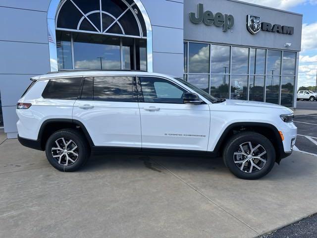 new 2025 Jeep Grand Cherokee L car, priced at $42,986