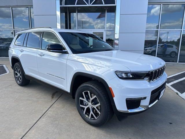 new 2025 Jeep Grand Cherokee L car, priced at $42,986