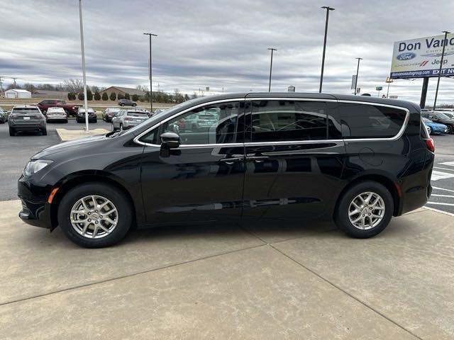 new 2025 Chrysler Voyager car, priced at $39,986