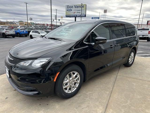 new 2025 Chrysler Voyager car, priced at $39,986