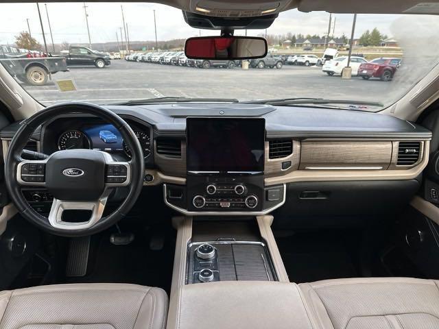 used 2023 Ford Expedition car, priced at $45,986