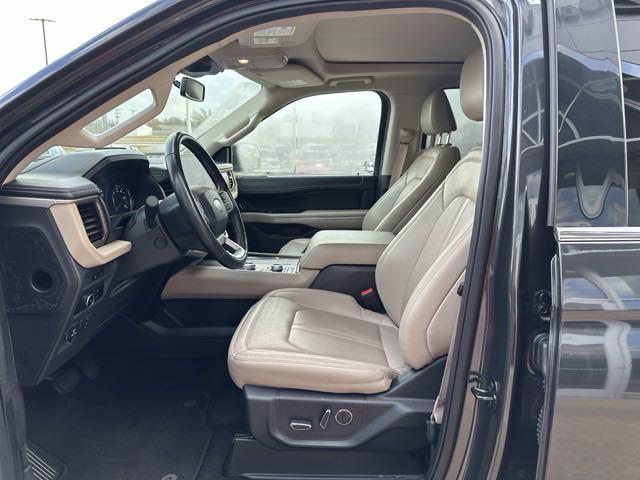 used 2023 Ford Expedition car, priced at $45,986