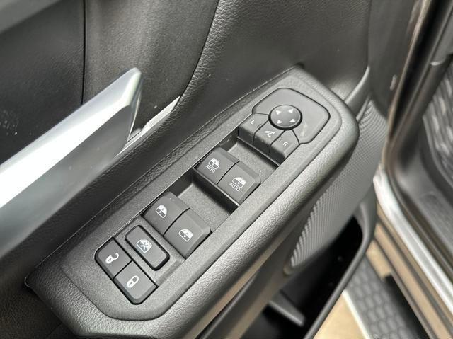 new 2025 Ram 1500 car, priced at $53,287