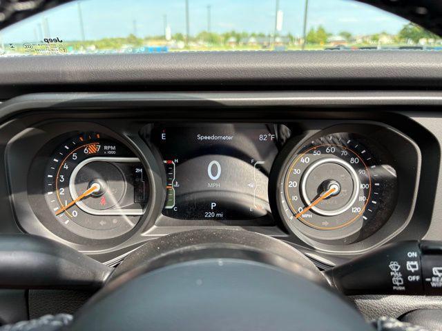 new 2025 Jeep Wrangler car, priced at $64,125