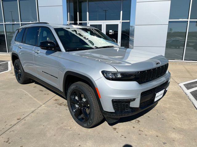 new 2025 Jeep Grand Cherokee L car, priced at $50,689