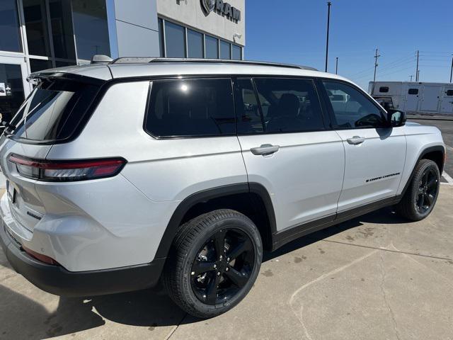 new 2025 Jeep Grand Cherokee L car, priced at $49,986