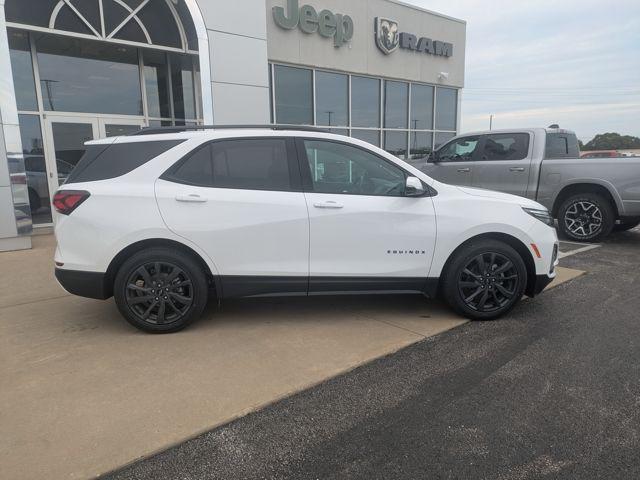 used 2023 Chevrolet Equinox car, priced at $25,914