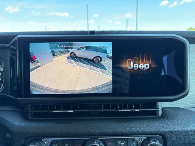 new 2025 Jeep Wrangler car, priced at $44,086