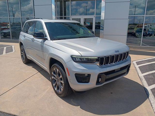 used 2022 Jeep Grand Cherokee car, priced at $33,989