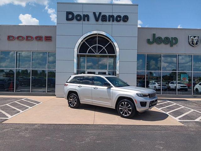 used 2022 Jeep Grand Cherokee car, priced at $35,205