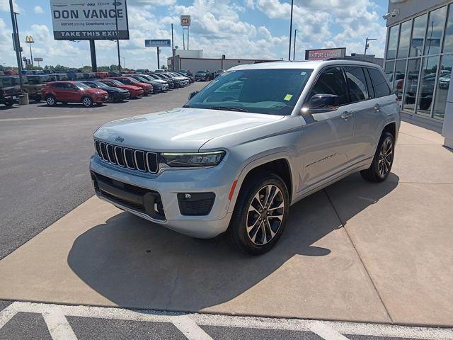 used 2022 Jeep Grand Cherokee car, priced at $33,989