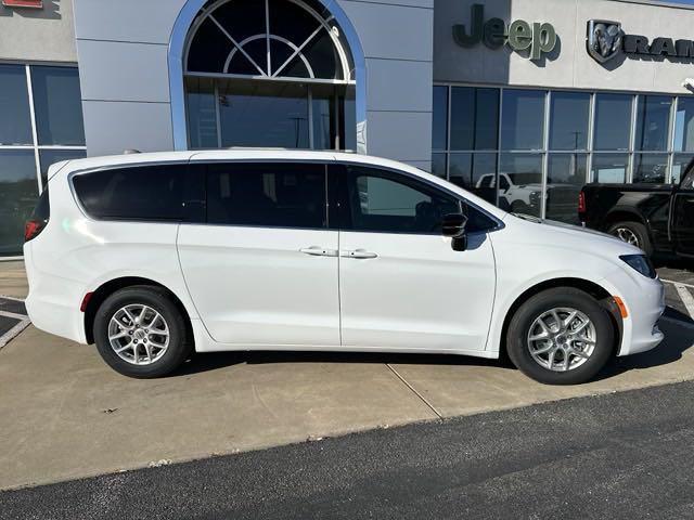 new 2025 Chrysler Voyager car, priced at $38,986