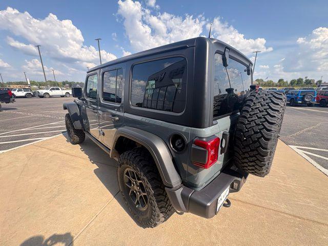 new 2025 Jeep Wrangler car, priced at $48,574