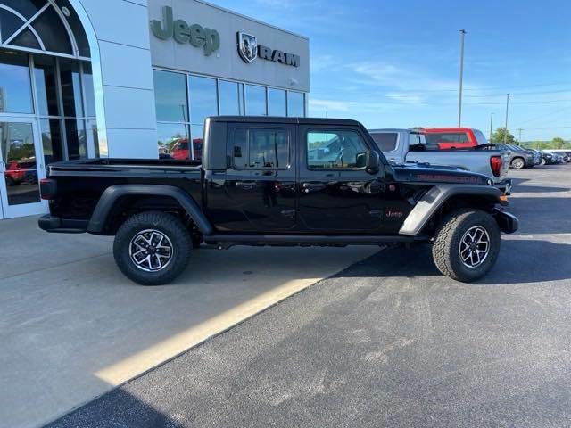 new 2024 Jeep Gladiator car, priced at $55,986