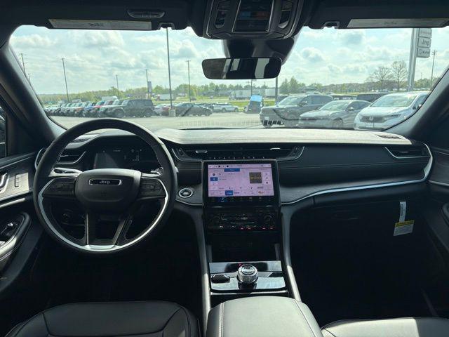 new 2025 Jeep Grand Cherokee L car, priced at $48,644