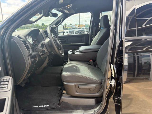 new 2025 Ram 2500 car, priced at $59,986