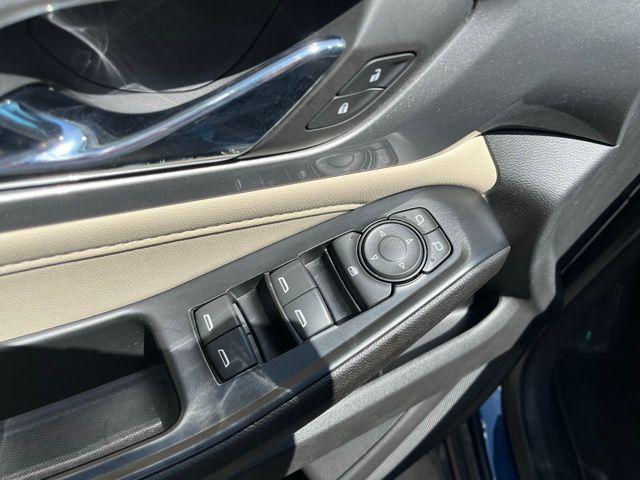 used 2022 Chevrolet Traverse car, priced at $29,986