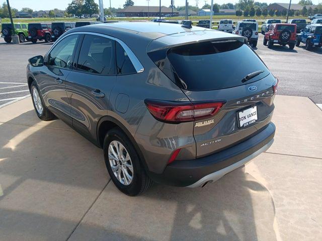 used 2023 Ford Escape car, priced at $22,726