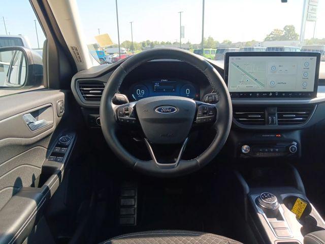 used 2023 Ford Escape car, priced at $22,726