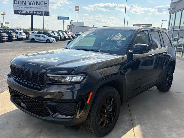 used 2024 Jeep Grand Cherokee car, priced at $37,986