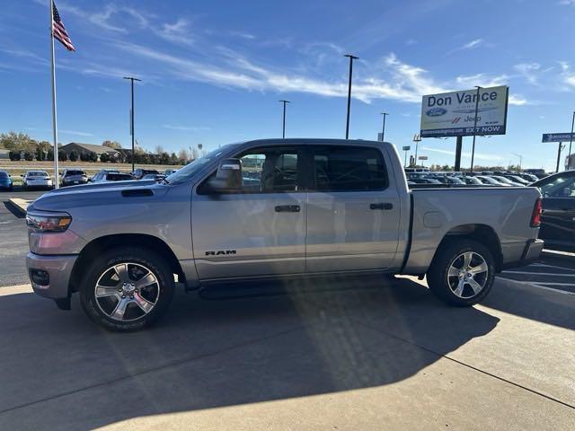 new 2025 Ram 1500 car, priced at $41,986