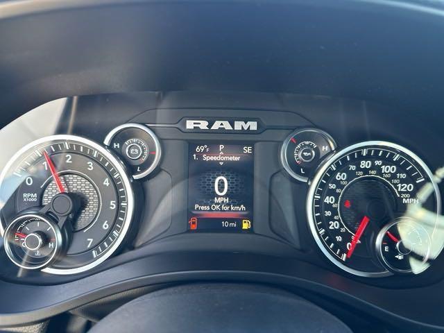 new 2025 Ram 1500 car, priced at $41,986