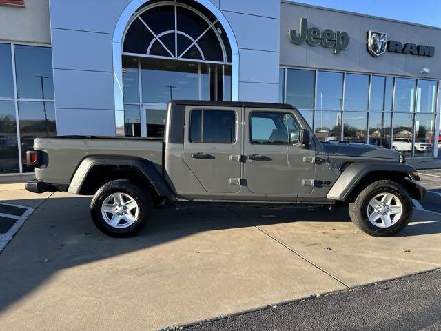 used 2023 Jeep Gladiator car, priced at $29,986