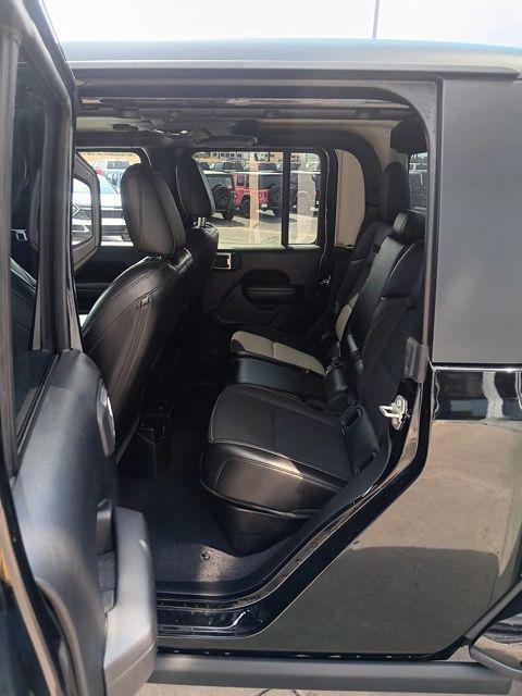 used 2021 Jeep Gladiator car, priced at $33,262