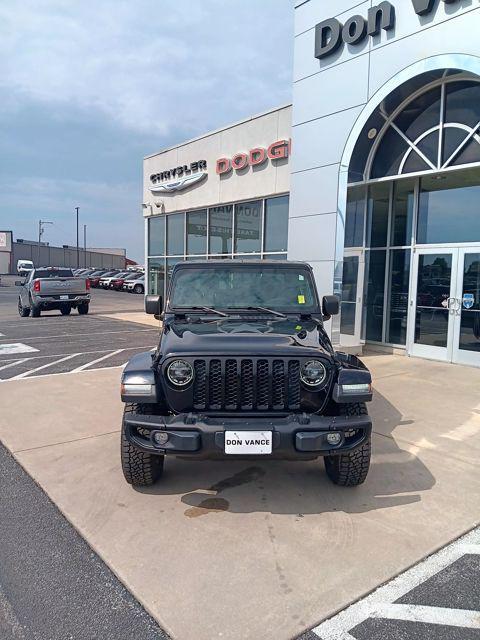 used 2021 Jeep Gladiator car, priced at $33,262