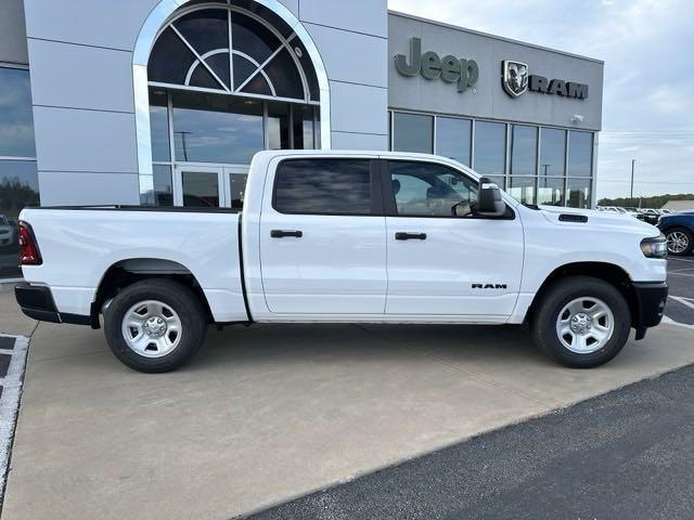 new 2025 Ram 1500 car, priced at $39,986