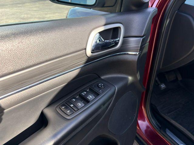 used 2021 Jeep Grand Cherokee car, priced at $27,052