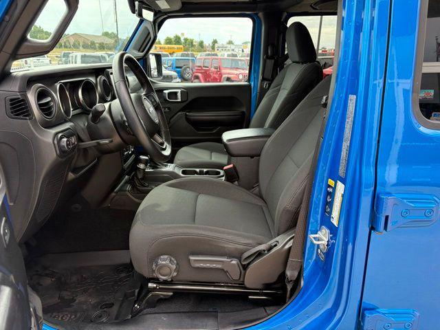 used 2021 Jeep Gladiator car, priced at $32,263