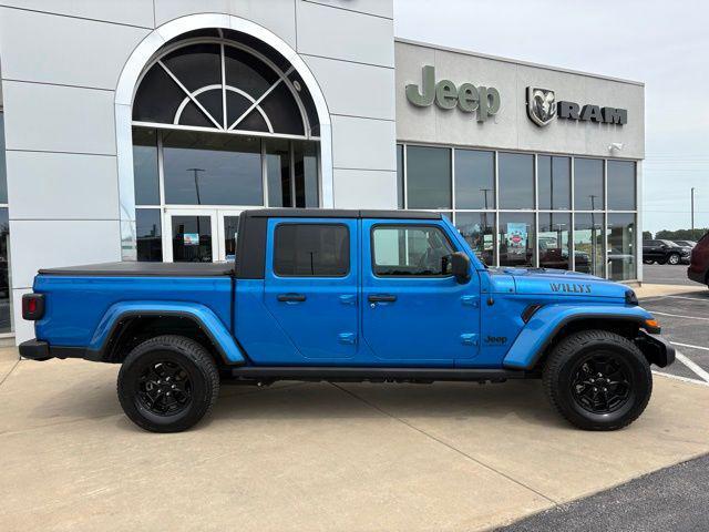 used 2021 Jeep Gladiator car, priced at $32,263