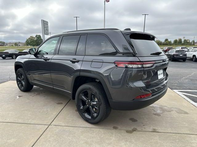 new 2025 Jeep Grand Cherokee car, priced at $39,986