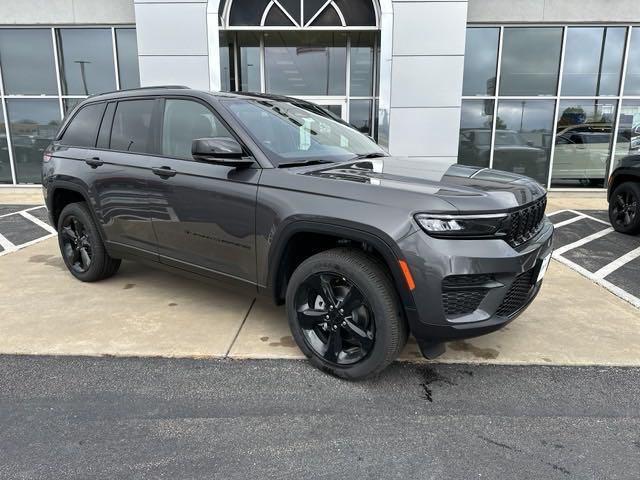 new 2025 Jeep Grand Cherokee car, priced at $39,986