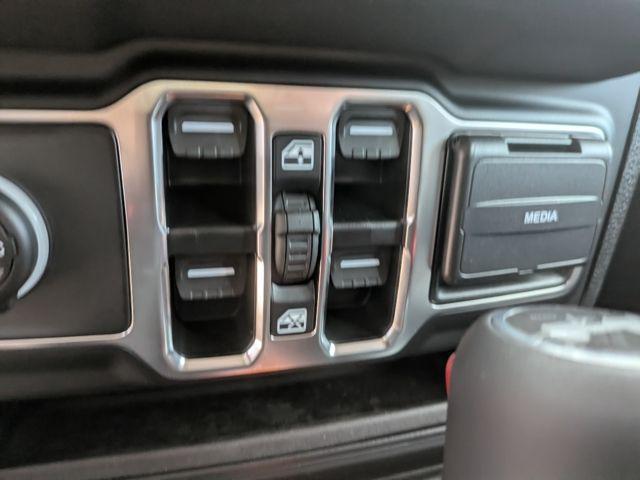 new 2025 Jeep Wrangler car, priced at $51,875