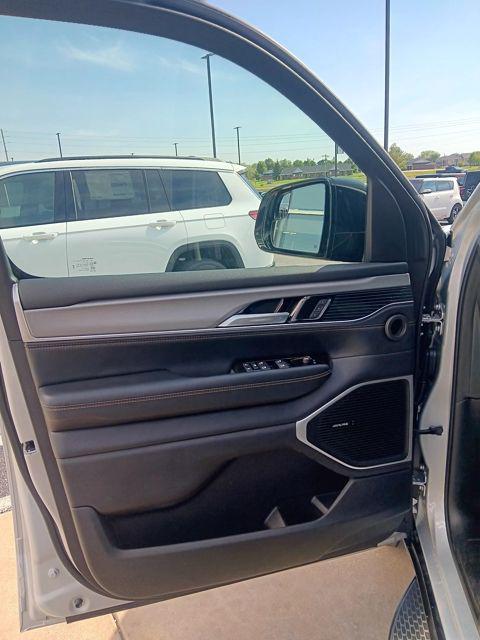 used 2024 Jeep Wagoneer L car, priced at $59,716